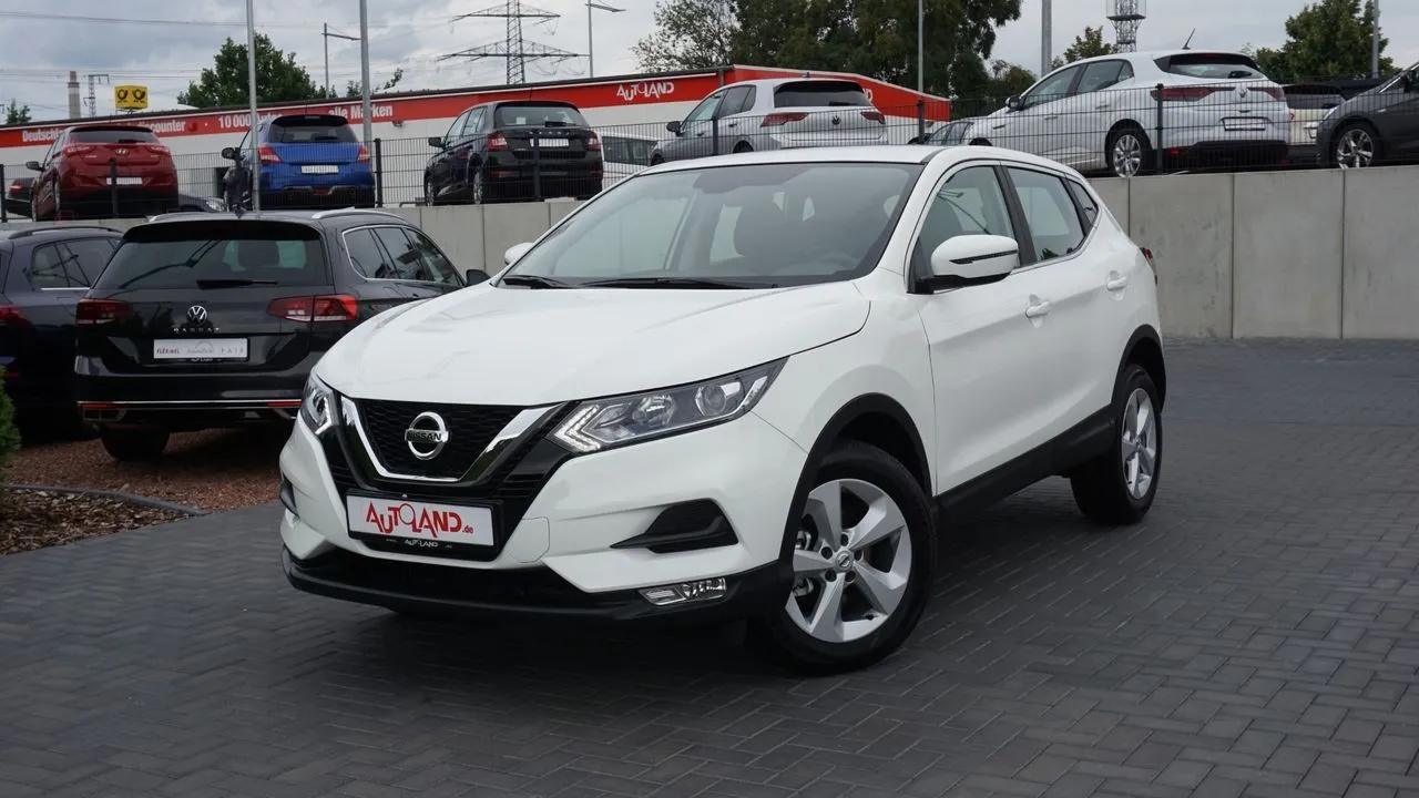 Nissan Qashqai 1.3 DIG-T...  Image 1