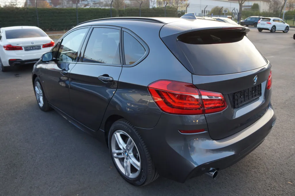 BMW 218 ACTIVE TOURER I M SPORT*NAVI*VOLL LED*PDC* Image 4