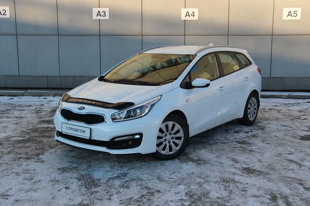 Kia Ceed Image 1